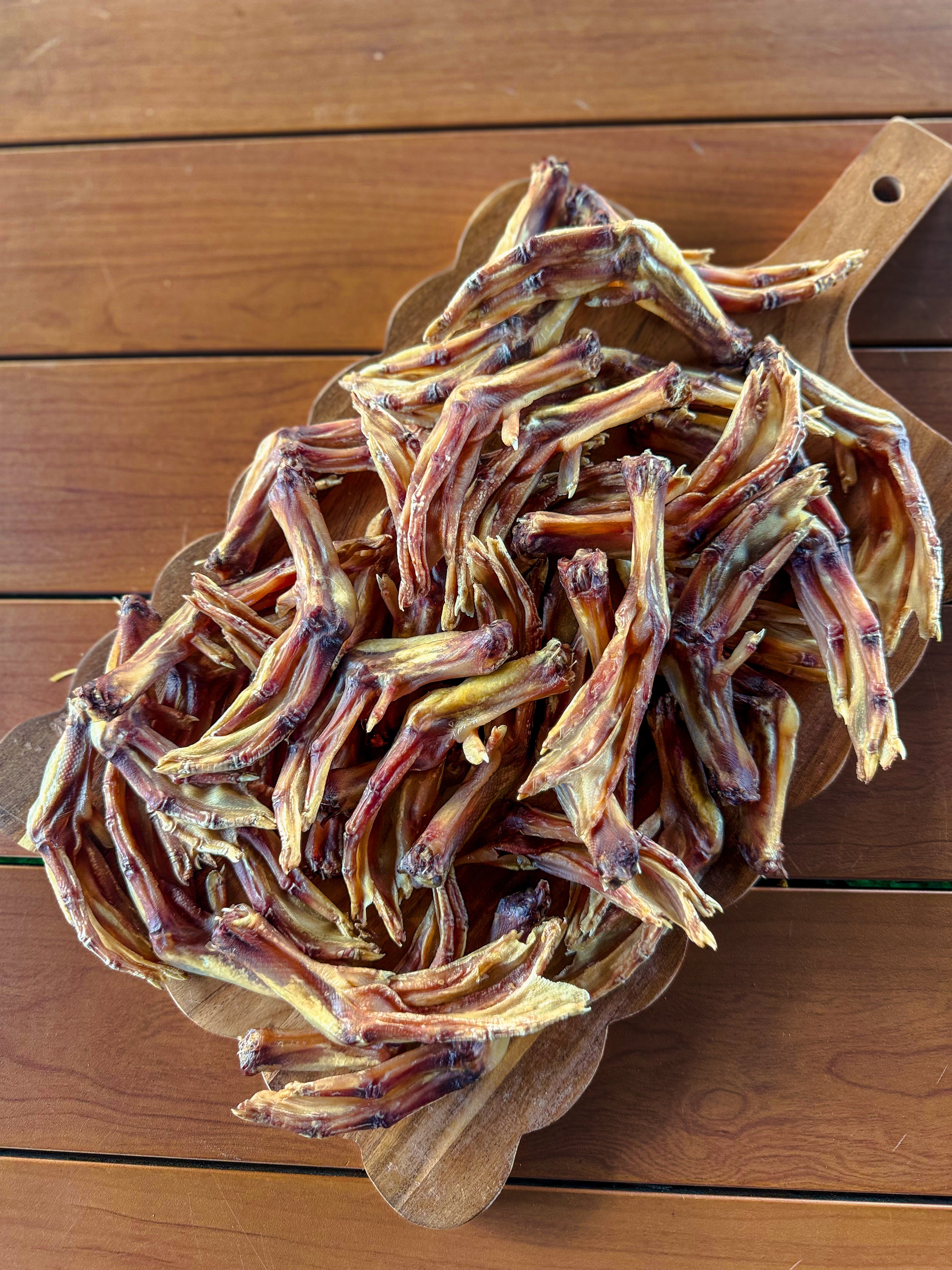 🦆 Quackers – All-Natural Duck Feet Dog Treats
